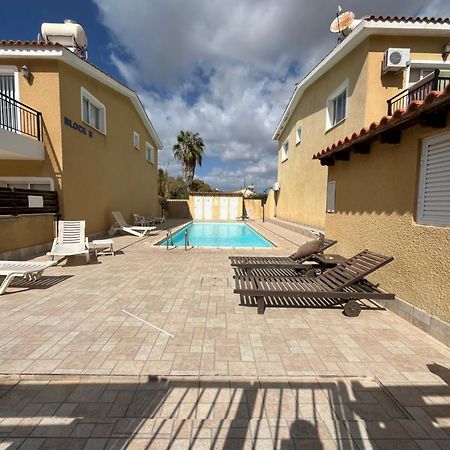 Apartment In Residential Complex With Pool Klorakas المظهر الخارجي الصورة